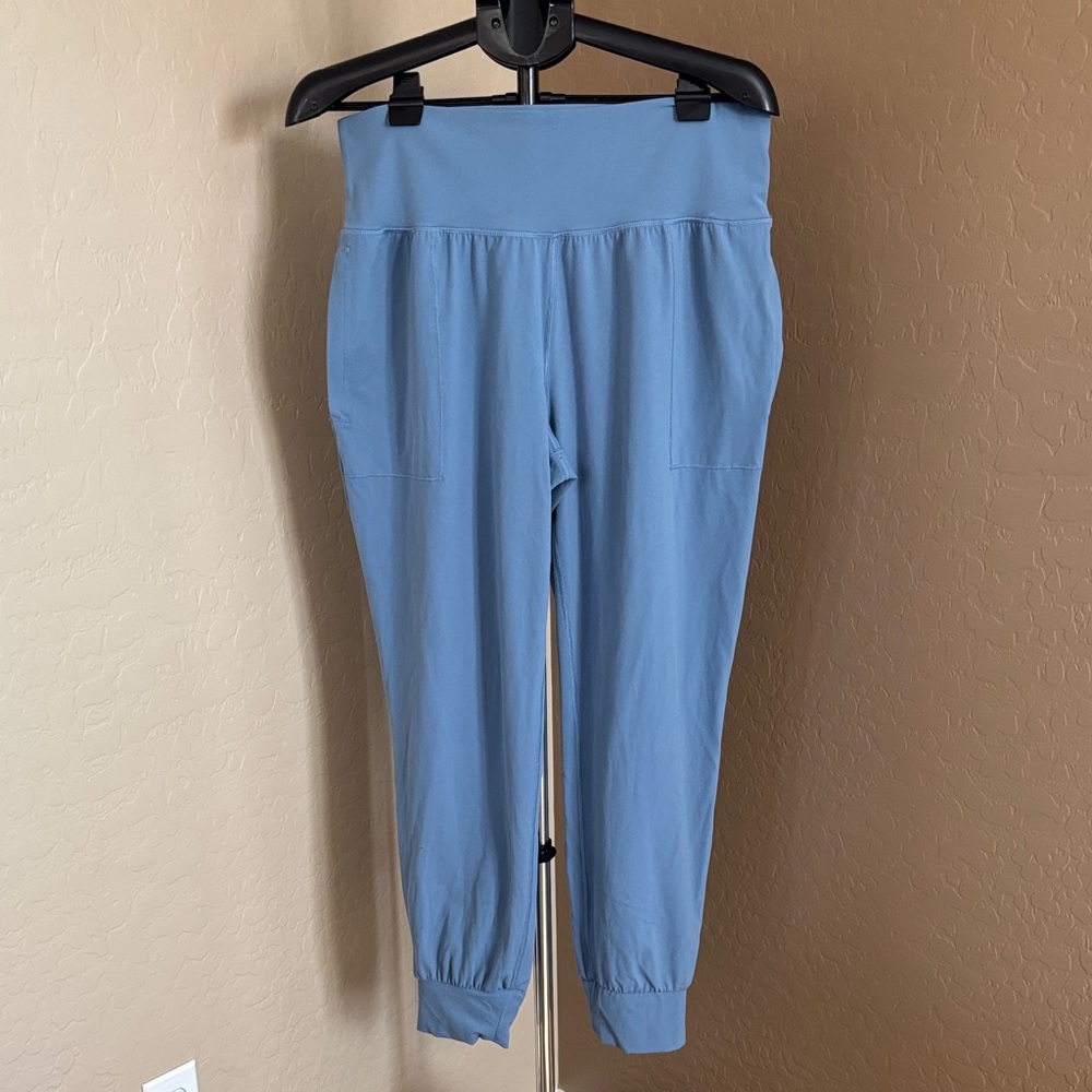 ATHLETA 🩵 Salutation Joggers - High Waisted - Picture 7 of 10
